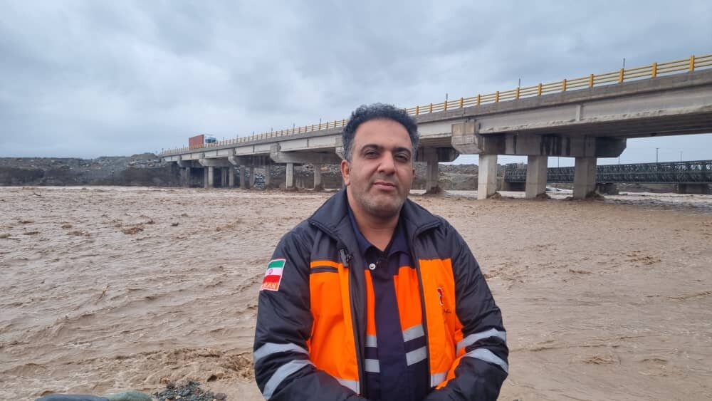 مدیرکل راهداری: محورهای اصلی جنوب کرمان باز و ایمن‌سازی نقاط آسیب‌دیده در حال انجام است